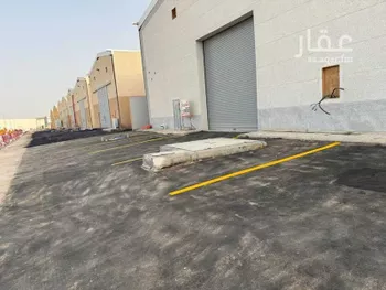 مستودع للإيجار في شارع الصعوب, حي طيبة, مدينة الرياض, منطقة الرياض صورة 2