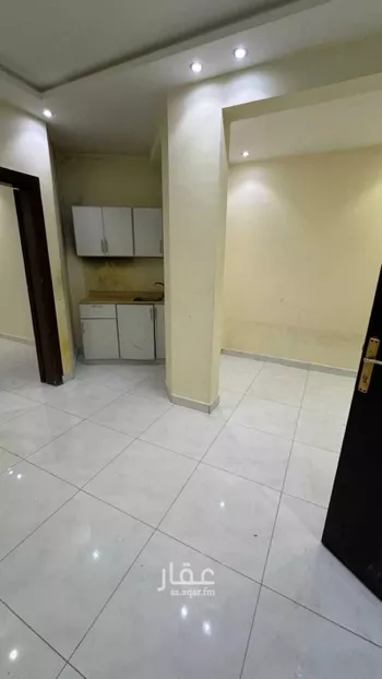 شقة للإيجار في شارع عبدالله بن سعود بن عبدالعزيز الفرعى, حي اليرموك, مدينة الرياض, منطقة الرياض صورة 4