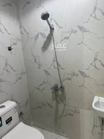 شقة للإيجار في شارع عبدالله بن المهاجر ، حي العارض ، الرياض ، منطقة الرياض صورة 5