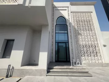 فيلا للبيع في شارع الحربي, حي النهضة, مدينة الدمام, المنطقة الشرقية