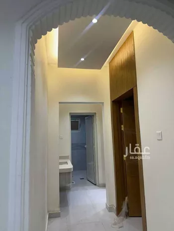 فيلا للإيجار في شارع القنيطرة, حي ظهرة لبن, مدينة الرياض, منطقة الرياض