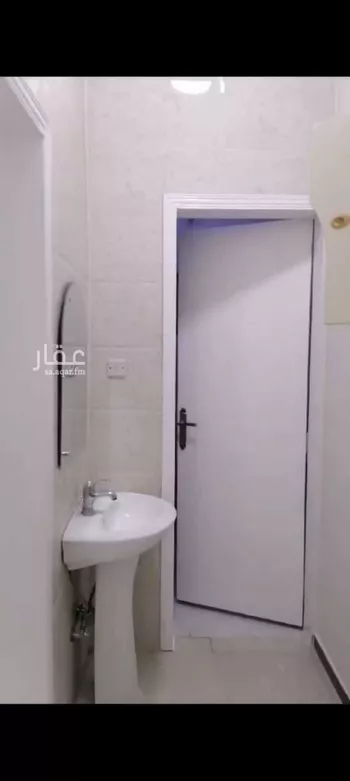 شقة للإيجار في شارع رقم 17, حي الندوة, مدينة الرياض, منطقة الرياض صورة 4