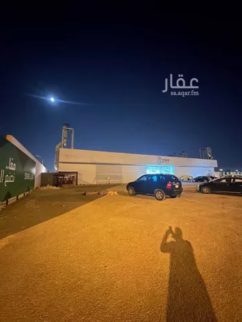 عمارة للإيجار في شارع الأمير خالد بن بندر بن عبدالعزيز, حي العارض, مدينة الرياض, منطقة الرياض صورة 3