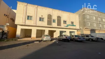 عمارة للبيع في شارع نافع بن ثابت بن الزبير, حي الملك فهد, مدينة المدينه المنوره, منطقة المدينة المنورة صورة 3