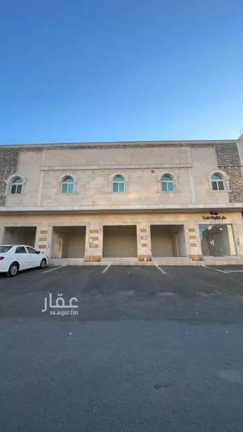 عمارة للبيع في شارع سالم ابو الغيث, حي الملك فهد, مدينة المدينه المنوره, منطقة المدينة المنورة صورة 3