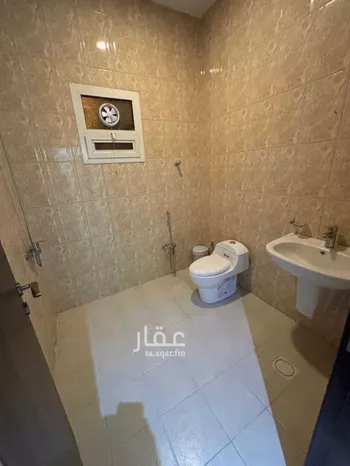 عمارة للإيجار في شارع خيبر, حي العارض, مدينة الرياض, منطقة الرياض صورة 4