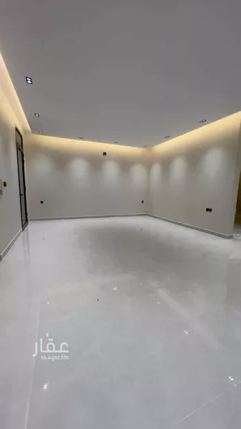 دور للبيع في شارع علي الاصبهاني, حي إشبيلية, مدينة الرياض, منطقة الرياض صورة 2