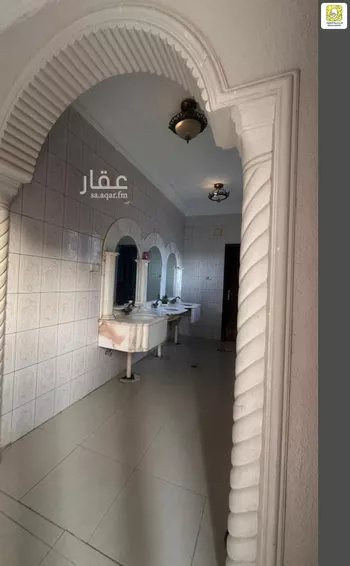 فيلا للبيع في شارع عبدالحفيظ القاري, حي النهضة, مدينة بريده, منطقة القصيم صورة 4