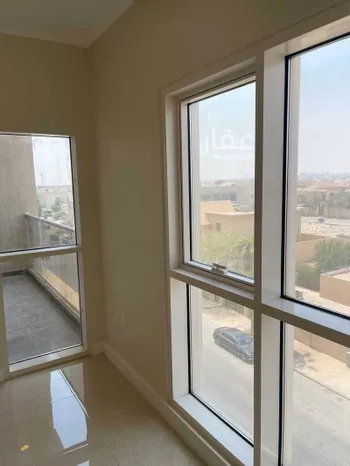 شقة للإيجار في شارع الملك سعود ابن عبدالعزيز سعود, مدينة الظهران, المنطقة الشرقية صورة 2