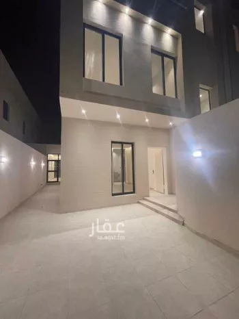 دور للبيع في شارع النفوذ, حي عكاظ, مدينة الرياض, منطقة الرياض صورة 2