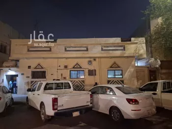 فيلا للبيع في شارع بدر, حي الثقبة, مدينة الخبر, المنطقة الشرقية صورة 3