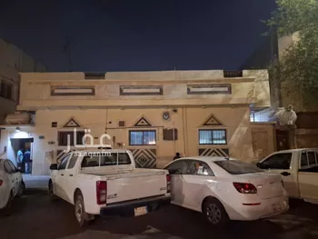 فيلا للبيع في شارع بدر, حي الثقبة, مدينة الخبر, المنطقة الشرقية
