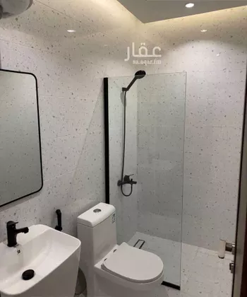 عمارة للبيع في شارع علي الانصاري, حي الراكة الشمالية, مدينة الدمام, المنطقة الشرقية صورة 3