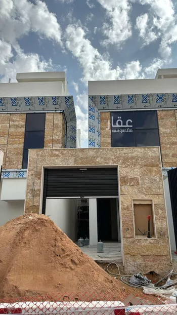 دور للبيع في شارع سفيان بن الحكم, حي العوالي, مدينة الرياض, منطقة الرياض