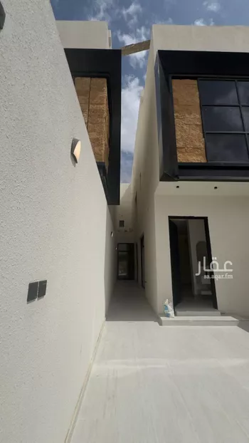 دور للبيع في شارع سفيان بن الحكم, حي العوالي, مدينة الرياض, منطقة الرياض صورة 2