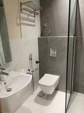 عمارة للإيجار في شارع محمد بن سلوم, حي القيروان, مدينة الرياض, منطقة الرياض صورة 4