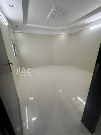 شقة للبيع في شارع أحمد بن طريف, حي عكاظ, مدينة الرياض, منطقة الرياض صورة 5