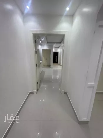 شقة للبيع في شارع عمر بن أبي بكر, حي عكاظ, مدينة الرياض, منطقة الرياض صورة 4