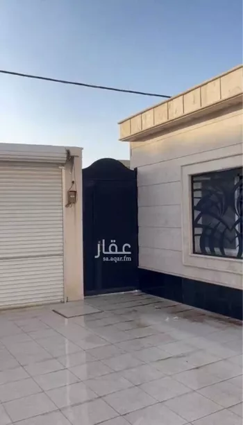فيلا للبيع في شارع احمد الفاسي, حي النقرة, مدينة حائل, منطقة حائل صورة 4