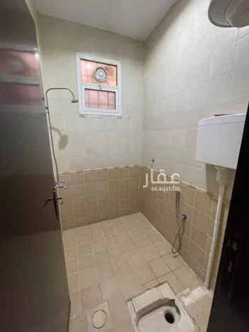 شقة للبيع في شارع وادي حدلي, حي بدر, مدينة الرياض, منطقة الرياض صورة 4