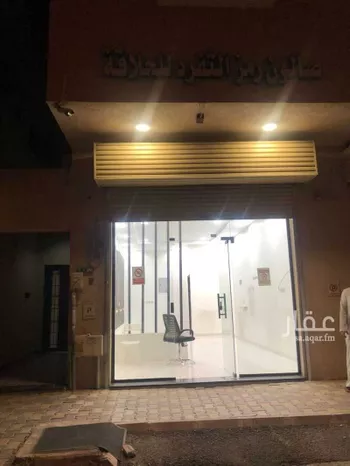 محل للإيجار في شارع الخيالة, حي لبن, مدينة الرياض, منطقة الرياض