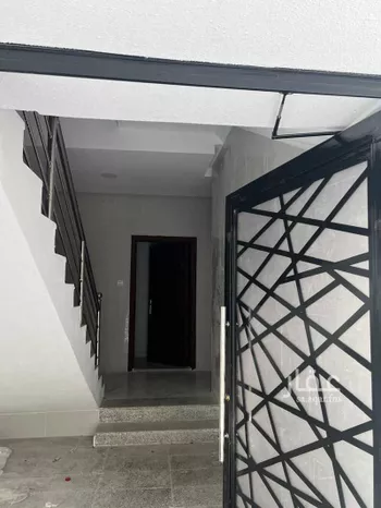 عمارة للإيجار في شارع 40م, حي إشبيلية, مدينة الجبيل, المنطقة الشرقية صورة 3