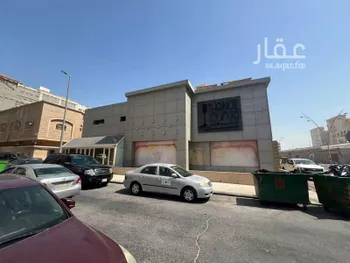 عمارة للإيجار في شارع الرياض, حي مدينة العمال, مدينة الخبر, المنطقة الشرقية صورة 2