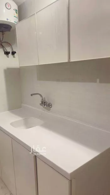 عمارة للإيجار في شارع المتن, حي الشرفية, مدينة الرياض, منطقة الرياض صورة 4