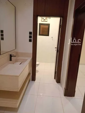 شقة للبيع في شارع شارع 75 ج, حي الشاطئ, مدينة جازان, منطقة جازان صورة 4