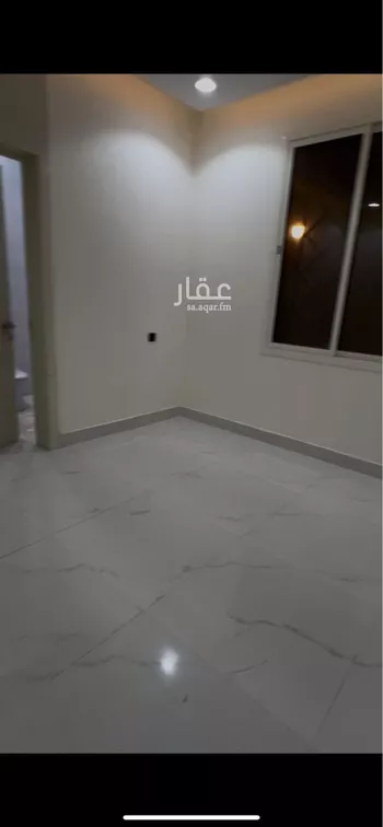 فيلا للإيجار في شارع الرداع, حي عكاظ, مدينة الرياض, منطقة الرياض صورة 4