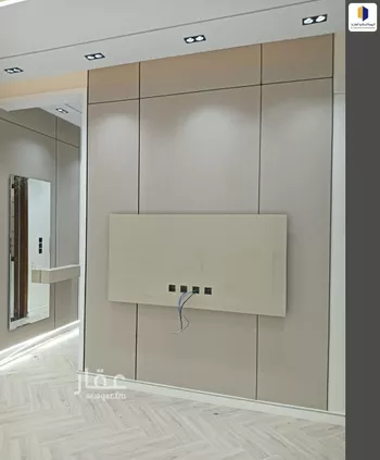 شقة للبيع في شارع خارجه ابن عبدالمنذر, حي الشرف, مدينة خميس مشيط, منطقة عسير صورة 2