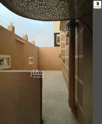 عمارة للبيع في شارع حسن ابن علي الطبري, حي الصقور, مدينة خميس مشيط, منطقة عسير صورة 4