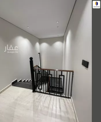 شقة للبيع في شارع اسحاق الشيباني, حي السويس 1, مدينة جازان, منطقة جازان صورة 3