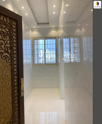 شقة للبيع في شارع الرفعة, حي الزهور, مدينة ابها, منطقة عسير صورة 4