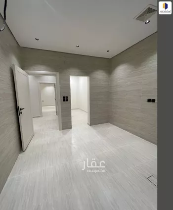 شقة للبيع في شارع اسحاق الشيباني, حي السويس 1, مدينة جازان, منطقة جازان صورة 2