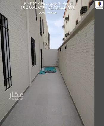 شقة للبيع في شارع حسين ابن ابراهيم المالكي, حي الحيلة الشرقي, مدينة محائل, منطقة عسير صورة 2