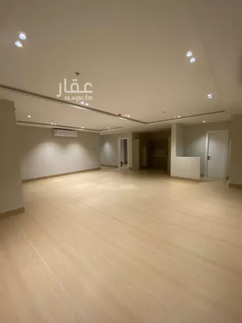 شقة للإيجار في شارع مدائن صالح, حي الحمراء, مدينة الخبر, المنطقة الشرقية صورة 4