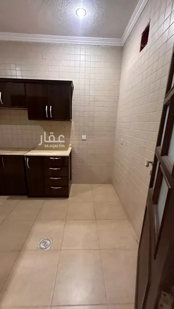 شقة للإيجار في شارع دبسان, حي هجر, مدينة الدمام, المنطقة الشرقية صورة 3