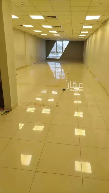 مكتب تجاري للإيجار في شارع انس بن مالك لفرعي, حي الياسمين, مدينة الرياض, منطقة الرياض صورة 2