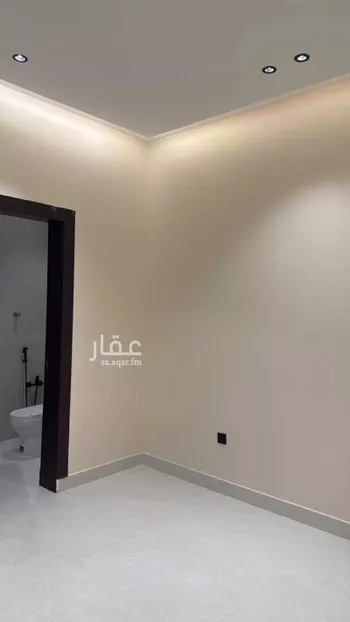 دور للبيع في شارع العام, حي الجنادرية, مدينة الرياض, منطقة الرياض صورة 2