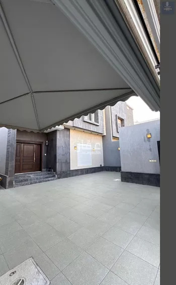 فيلا للبيع في شارع الدكتور طلال بخش, حي البحيرات, مدينة جدة, منطقة مكة المكرمة صورة 3