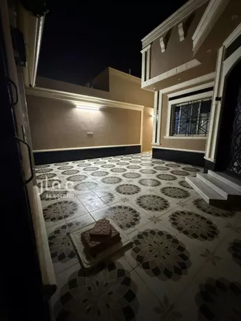 فيلا للإيجار في شارع ياسر بن مالك, حي الورود, مدينة المزاحميه, منطقة الرياض صورة 3