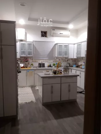 فيلا للبيع في شارع عبدلله بن عبدالعزيز, حي الريف, مدينة المزاحميه, منطقة الرياض صورة 3