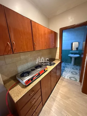 شقة للإيجار في شارع ابي بكر الصديق الفرعي, حي التعاون, مدينة الرياض, منطقة الرياض صورة 2