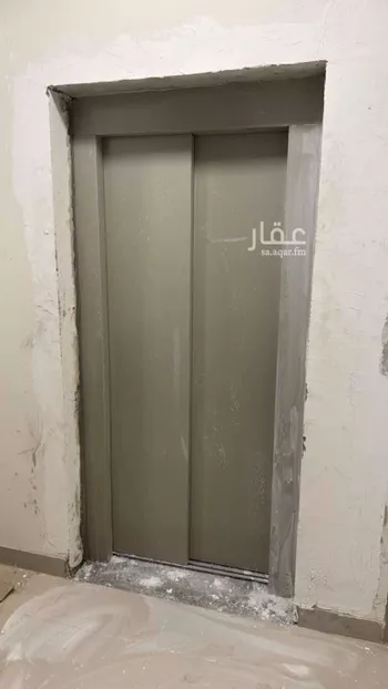 عمارة للإيجار في شارع عبدالرحمن بن محمد بن مسلمة الأنصاري, حي العارض, مدينة الرياض, منطقة الرياض صورة 4