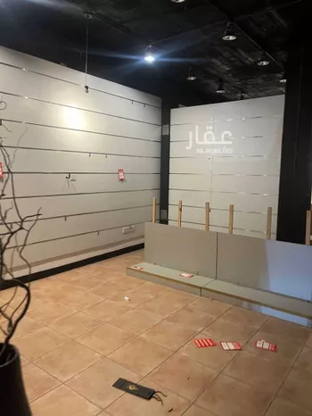 محل للإيجار في شارع العروبه, حي الورود, مدينة الرياض, منطقة الرياض صورة 3
