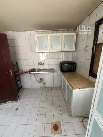 شقة للإيجار في شارع المغيره ابن شعبه الثقفي, حي الملك فهد, مدينة الرياض, منطقة الرياض صورة 3