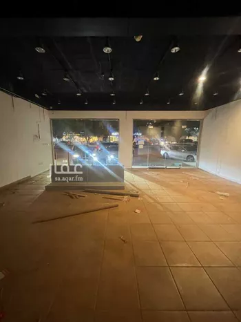 محل للإيجار في شارع العروبه, حي الورود, مدينة الرياض, منطقة الرياض صورة 2