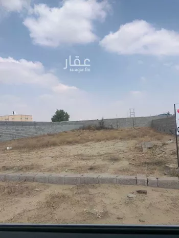 أرض للبيع في شارع ربيعة بن زرارة العتكي ، حي الخالدية ، بيش ، بيش