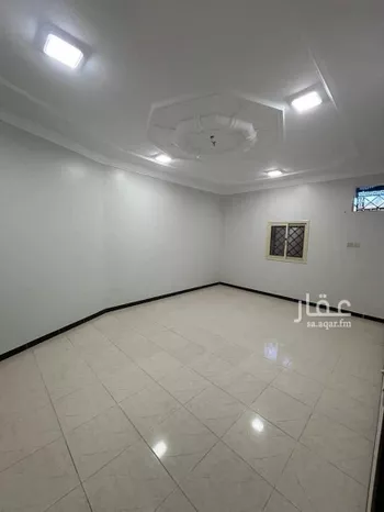 شقة للبيع في شارع حسين محمد سعد, حي النهضة, مدينة احد رفيده, منطقة عسير صورة 5